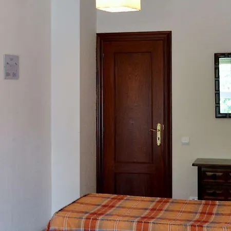 מלון Termas De 3*